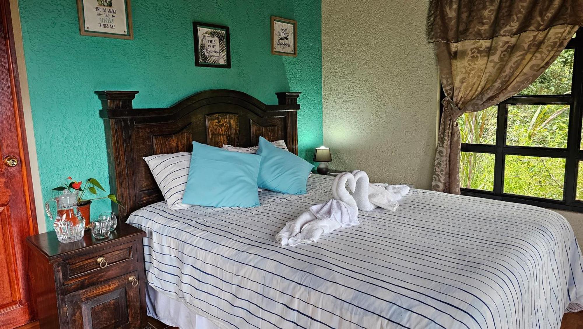 Rancho Fortaleza -Hotel & Spa- San Antonio Palopó 外观 照片